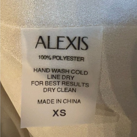 Alexis Floral Embroidered Behati-Dress Sz  XS - Picture 10 of 10